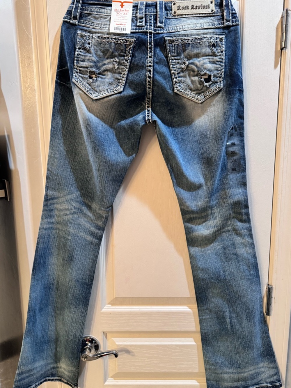 Rock Revival Brand  Womens Distressed Blue Jeans - Classic Fit